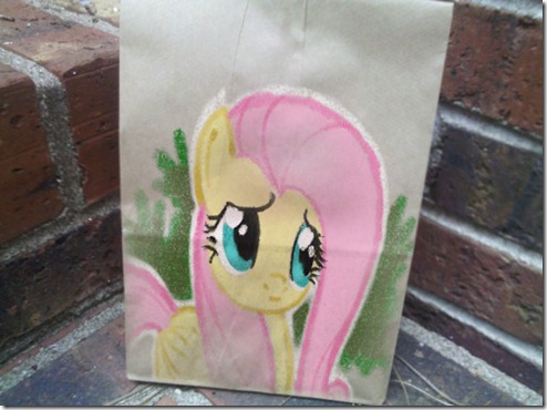 Arte criativa em sacos de papel