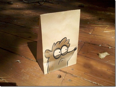 Arte criativa em sacos de papel