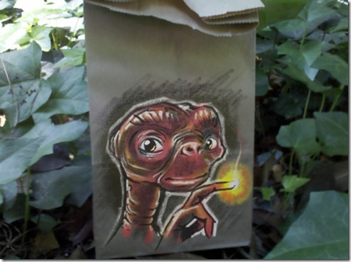 Arte criativa em sacos de papel